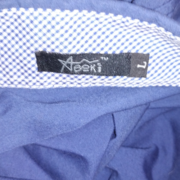 4/$20 Navy blue Oxford button up with gingham trim-L - Picture 2 of 4